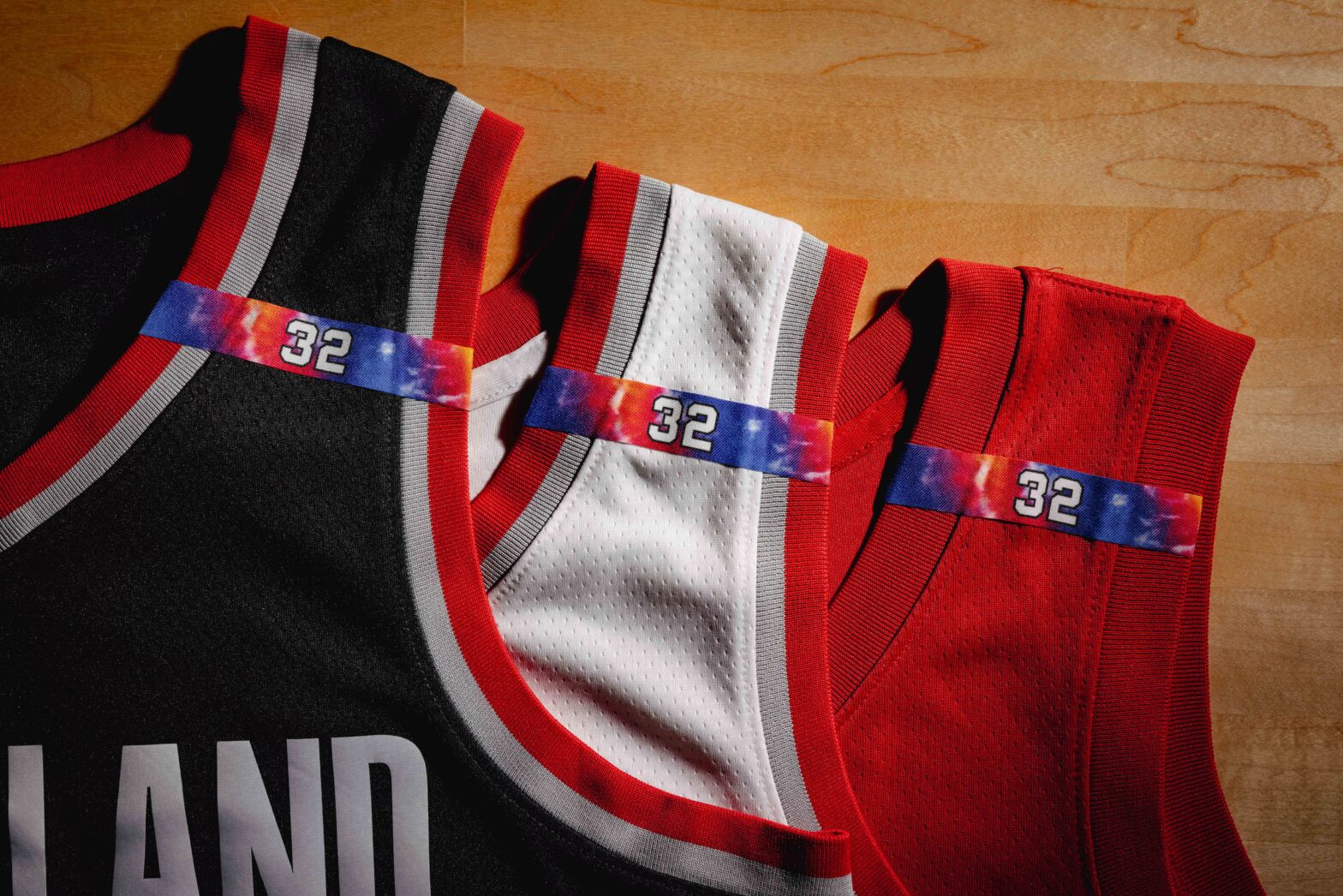 BlazersJerseyWalton